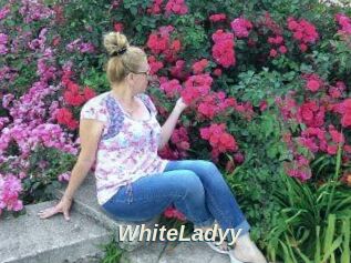 WhiteLadyy