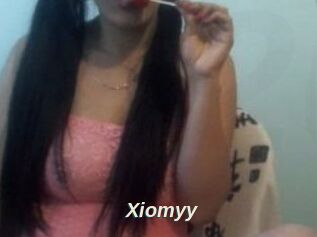 Xiomyy_